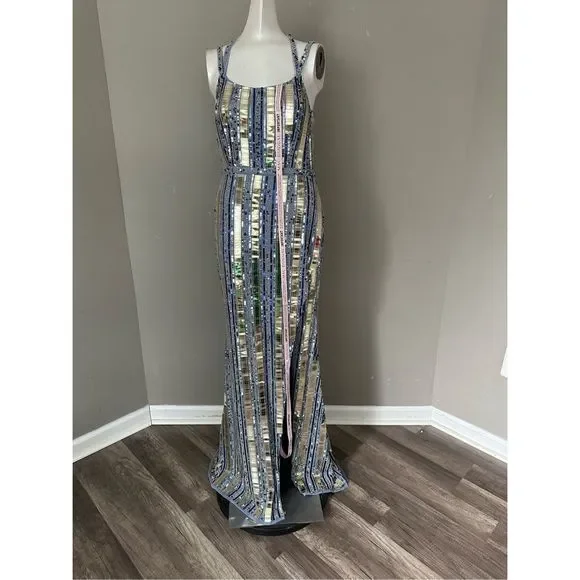 MAC DUGGAL HALTER NECK EMBELLISHED DETAILED BACK GOWN - Picture 4 of 11